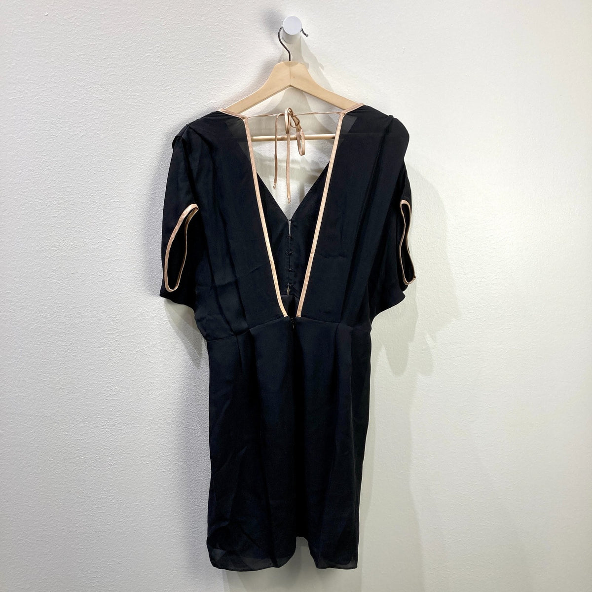 Kiki de Montparnasse Black 100% Silk Slit V-Neck Mini Dress - Size M - 0129LH