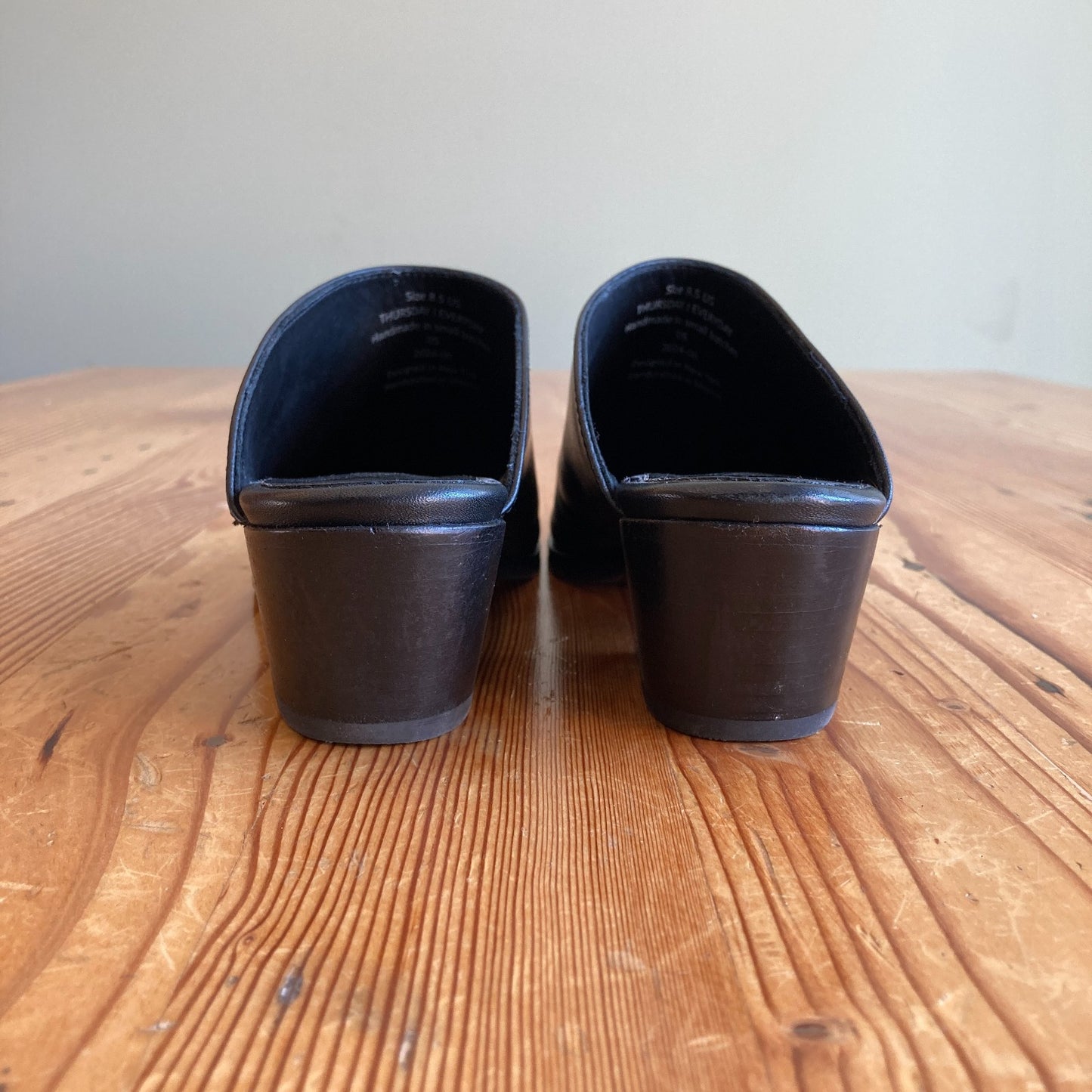 Thursday Boot Co. Black Breeze Leather 2" Heel Mules Shoes - Size 8.5 - 1011SC