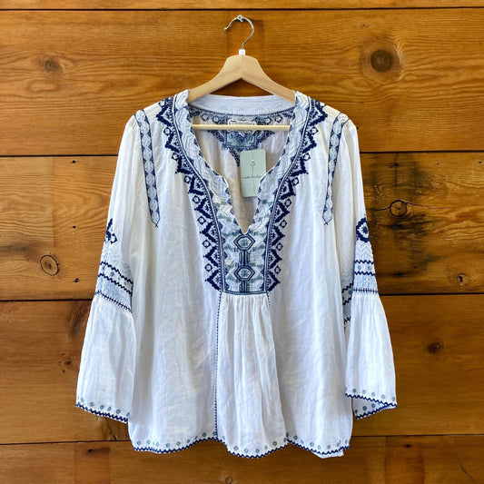 Johnny Was Workshop White Blue Embroidered Peasant Blouse Top - Size XL - 1103ES