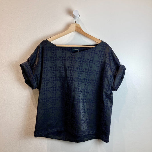 Rachel Comey Black Textured Silky V Neck Boxy Short Sleeve Top - Size 4 - 0504AK
