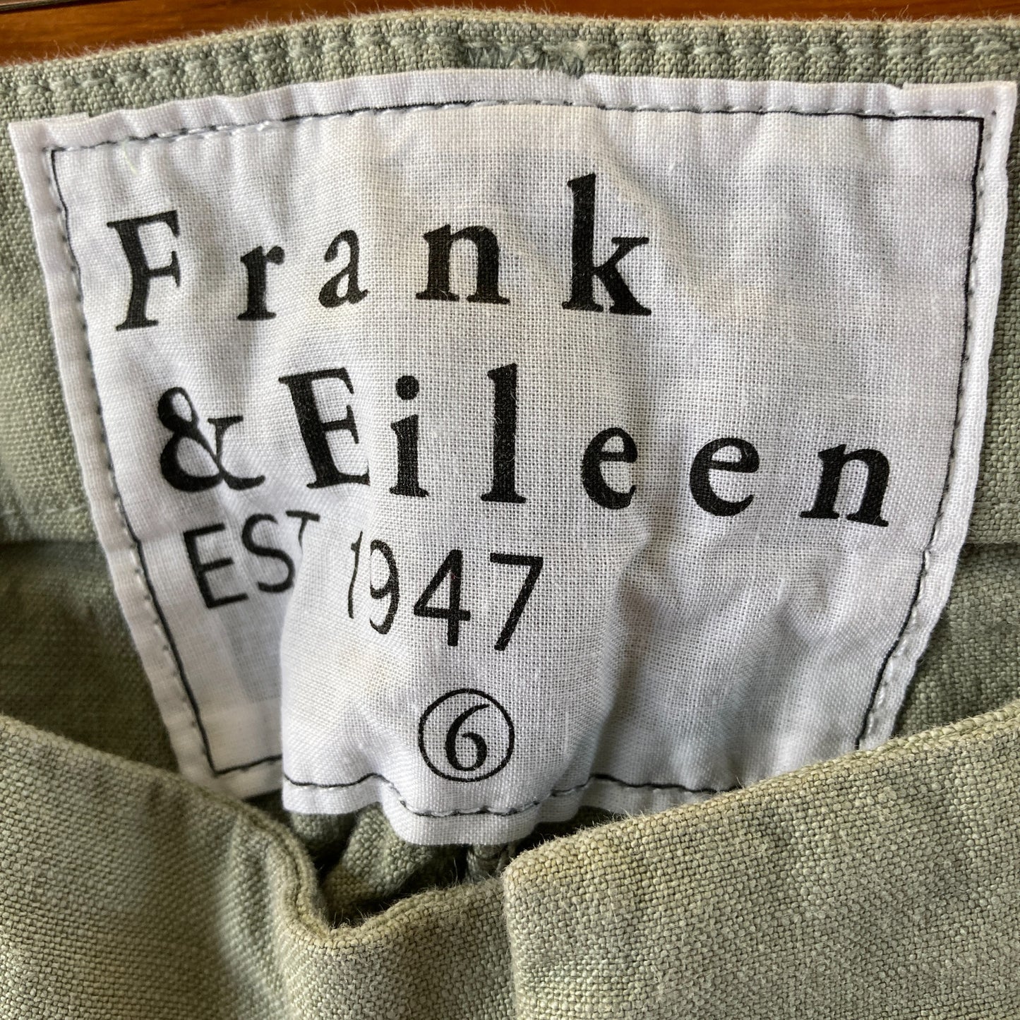Frank & Eileen Sage Green Kinsale Cotton Flax Frayed Hem Pants - Size 6 - 0721DK
