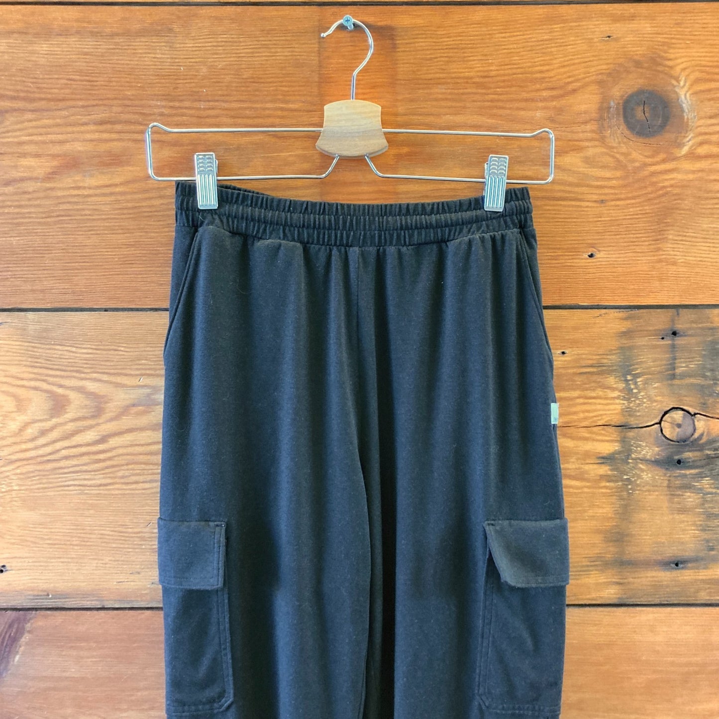 XS - Vuori Black Boyfriend Cargo Sweatpant Womens Drawstring Jogger Pants 0312IG