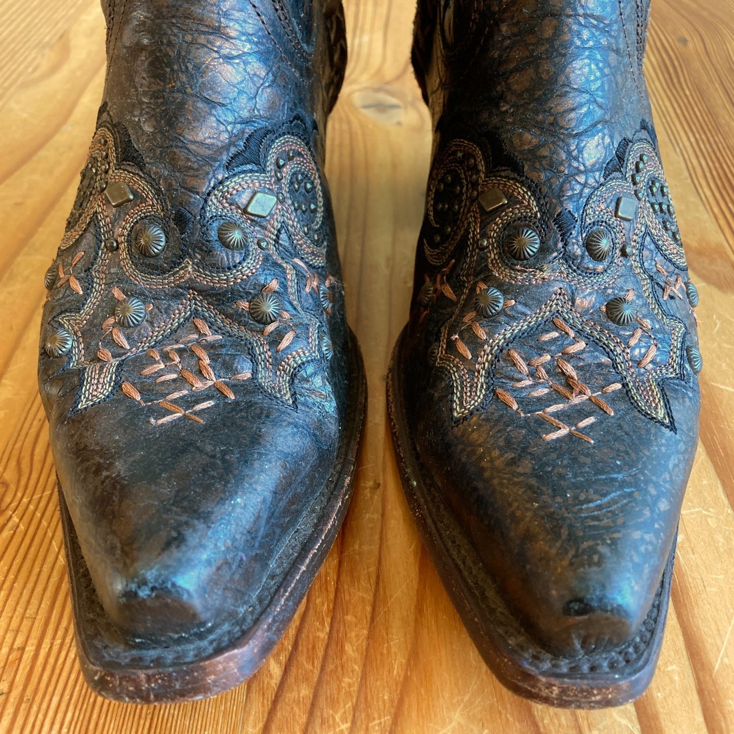 Corral Brown Leather Embroidered Braided Seam Western Boots - Size 7 - 0811GR