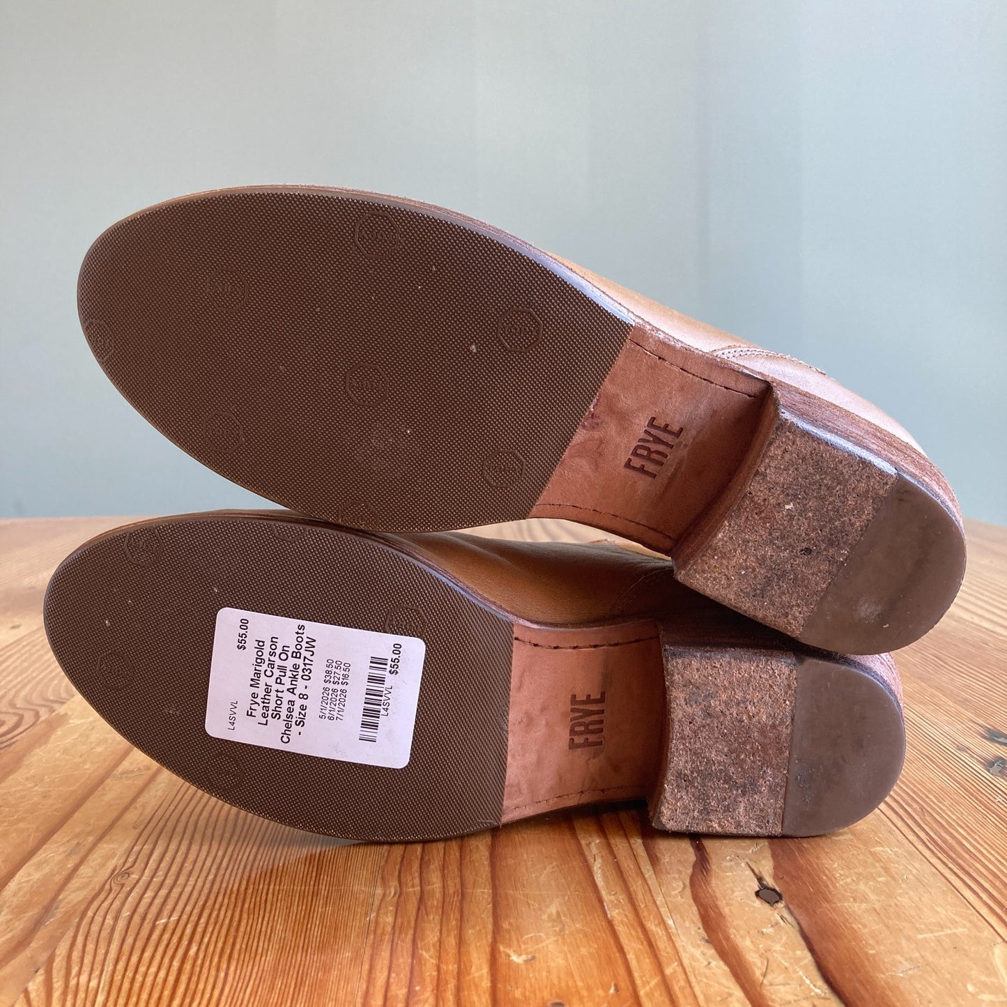 Frye Marigold Leather Carson Short Pull On Chelsea Ankle Boots - Size 8 - 0317JW