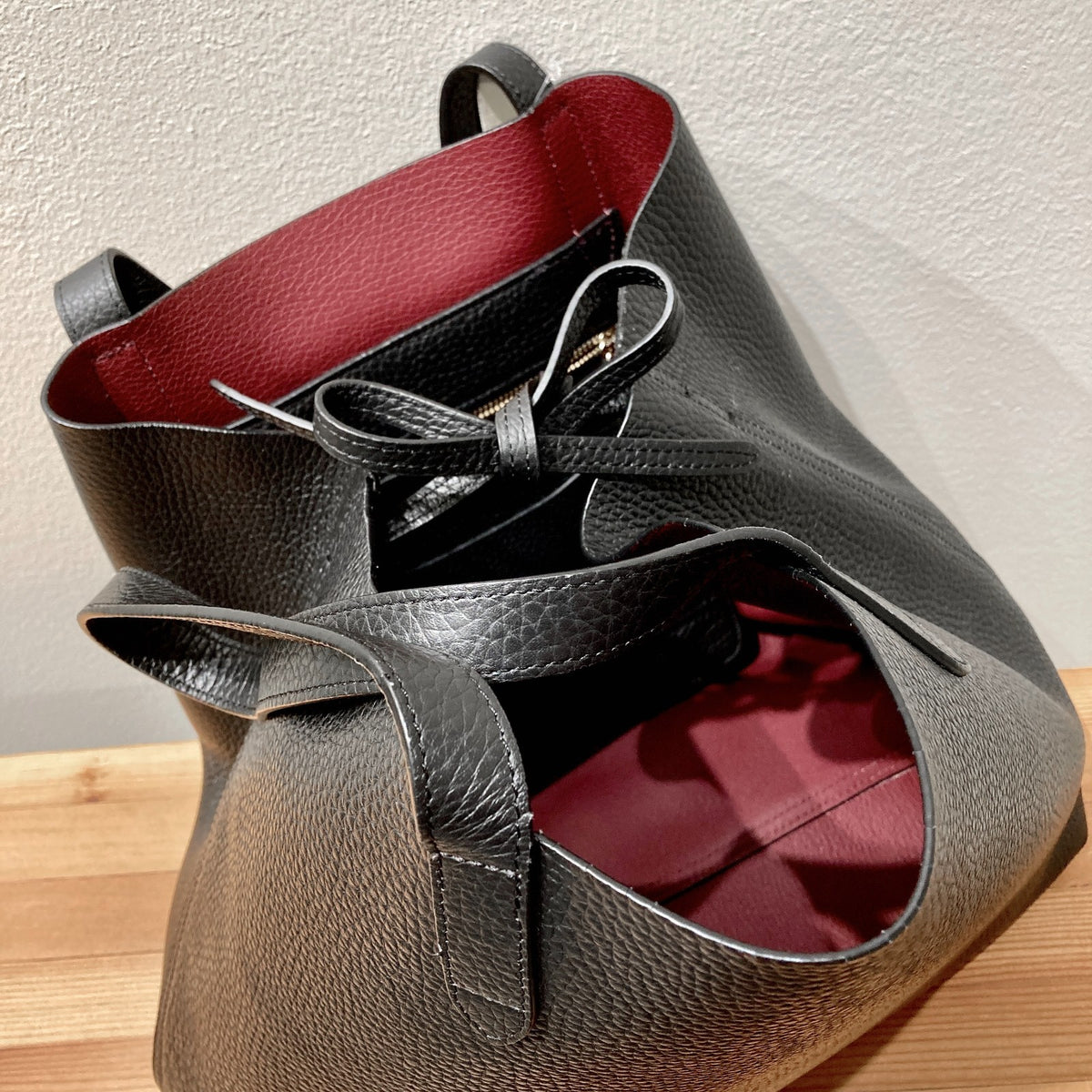 Cuyana $1958 Black Pebbled Leather Large Classic Structured Tote Purse - 0916KJ