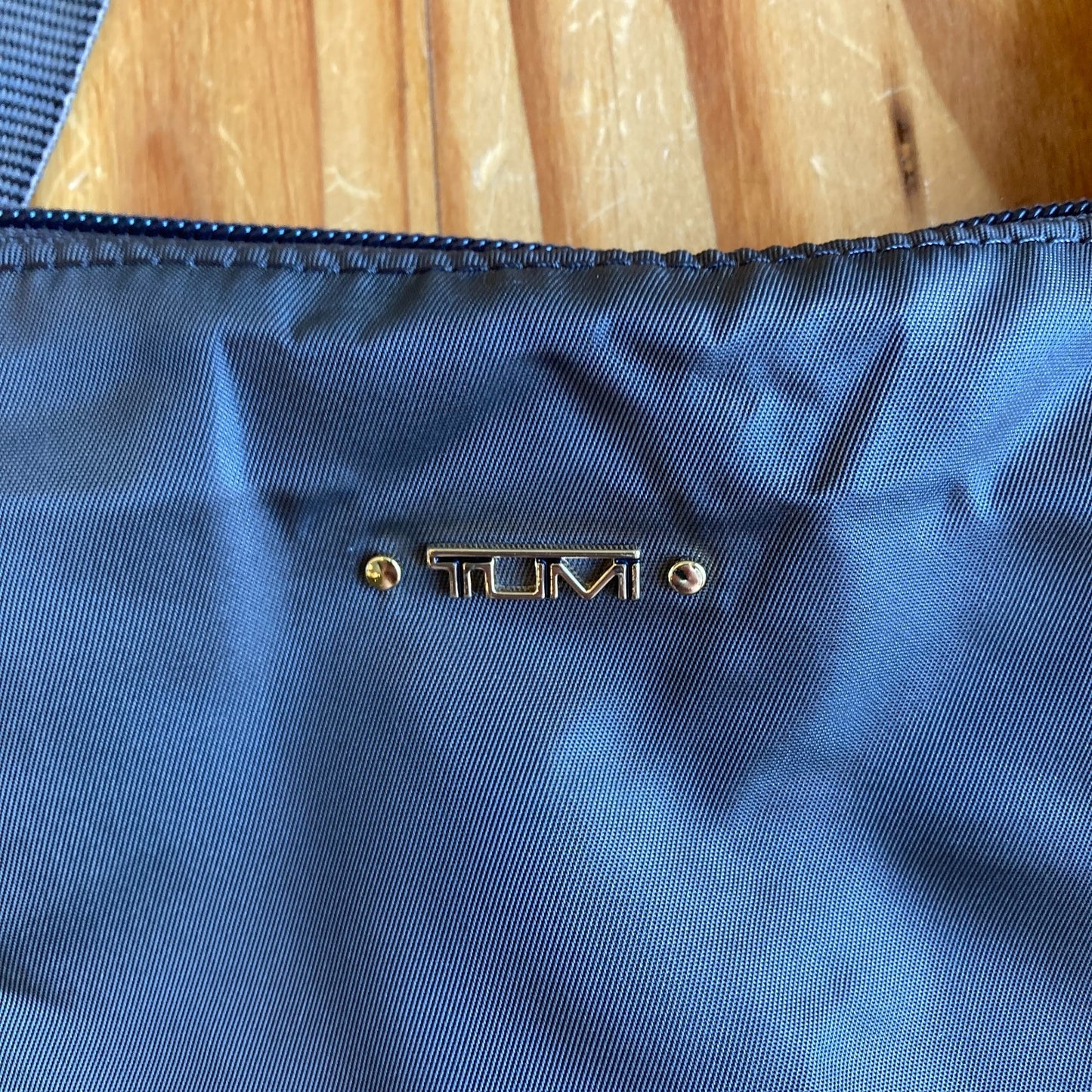 Tumi Gray Nylon Packable Top Zip Travel Duffle Bag w/ Pouch - NEW - 1122KP