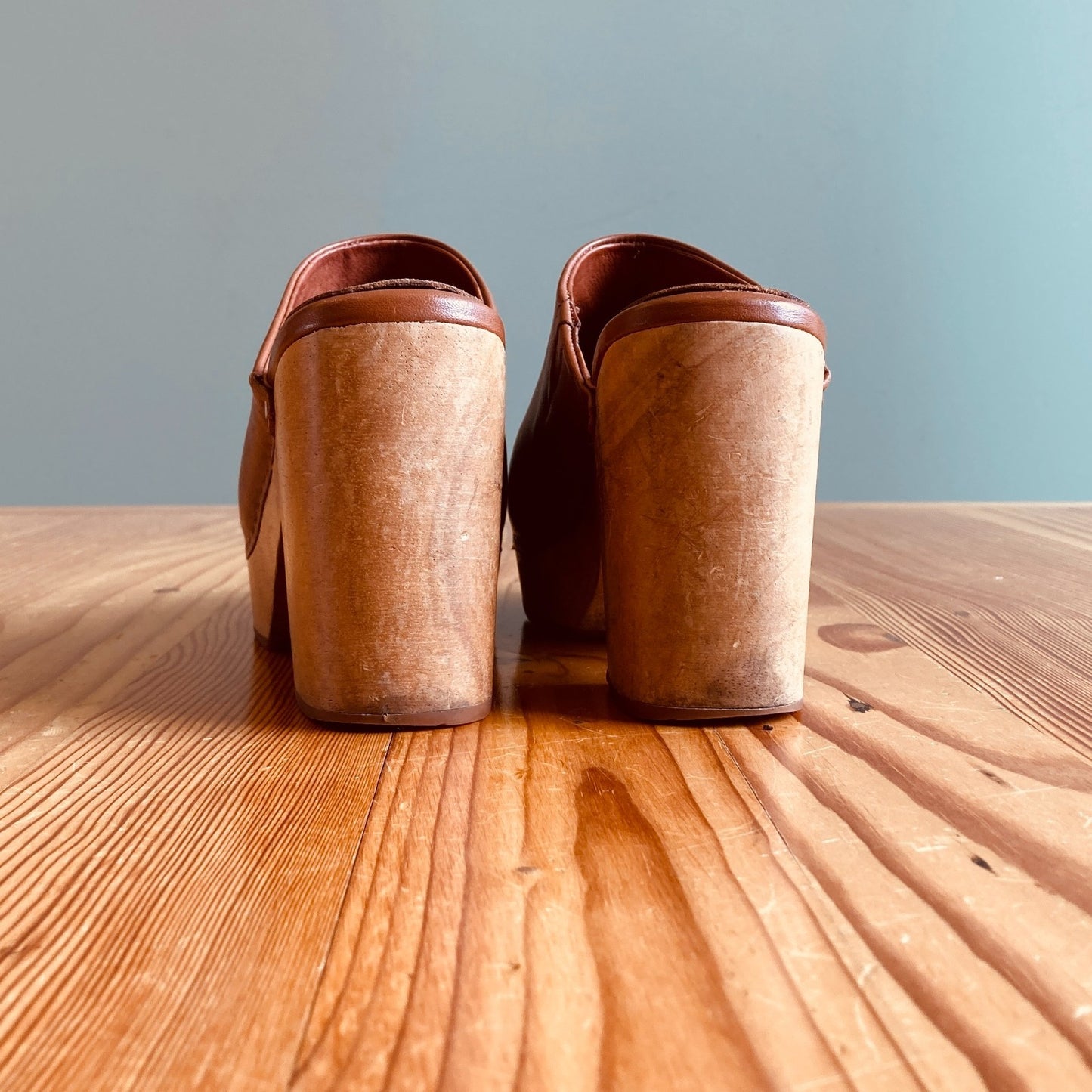 7 - Charlotte Stone Luggage Brown Leather Marlo Platform Wooden Clogs 0814MS