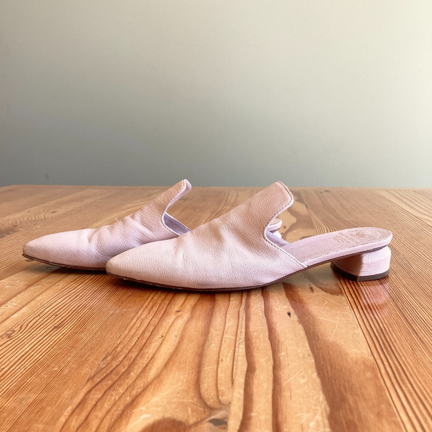 Officine Creative Nude Leather Slip On Mules Slides Flats - Size 36 / 6 - 0614MA