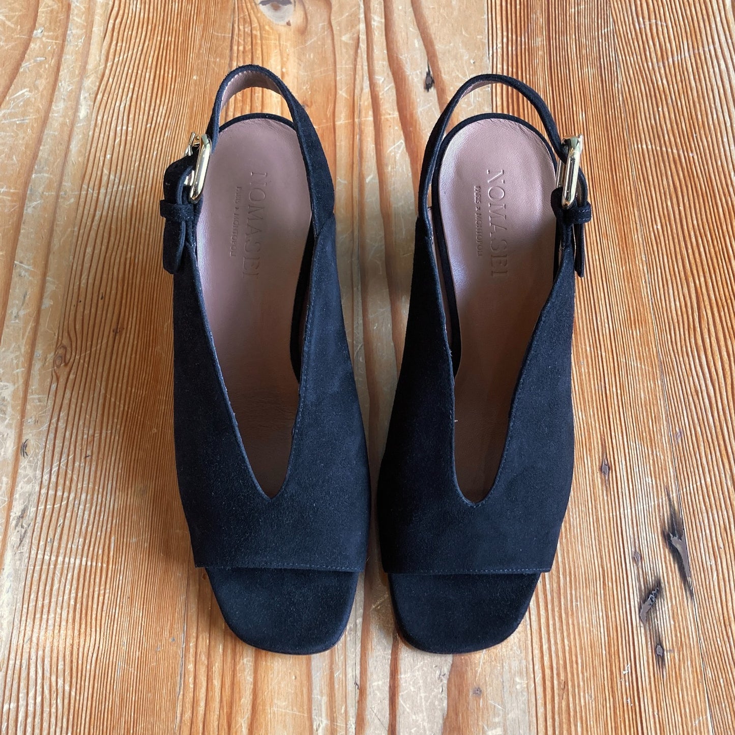 Nomasei $460 Baghera Camoscio Suede Heels Shoes - Sz 39 / 8.5 NEW w/ Box -4427SC