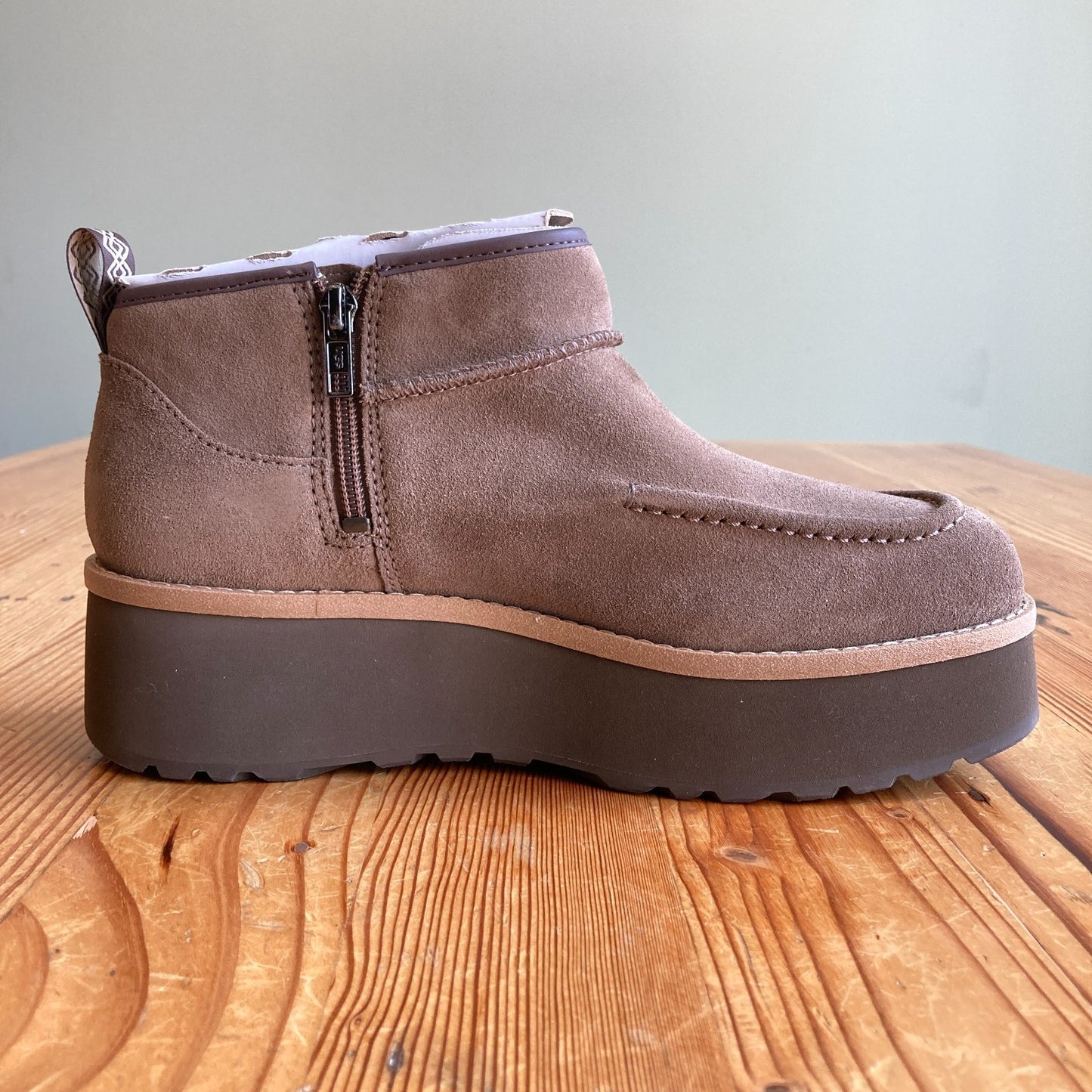 Ugg Brown Platform Cityfunc Ultra Mini Ankle Boots - Size 10 - NEW - 1206HP