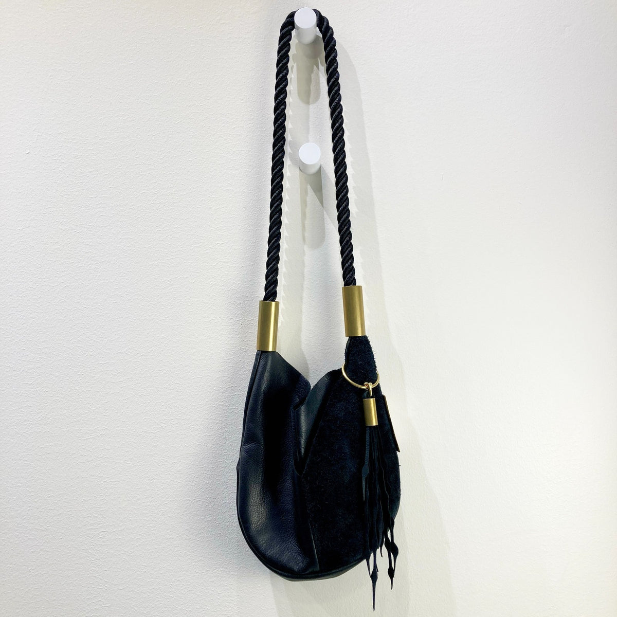 Wildwood Oyster $498 Black Leather Large Mermaid Crossbody Purse - 0217RC