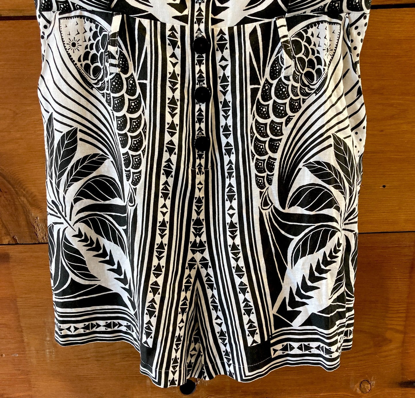 Farm Rio Black White Print NEW $190 Monochrome Elegance Romper - Size S - 0814JF