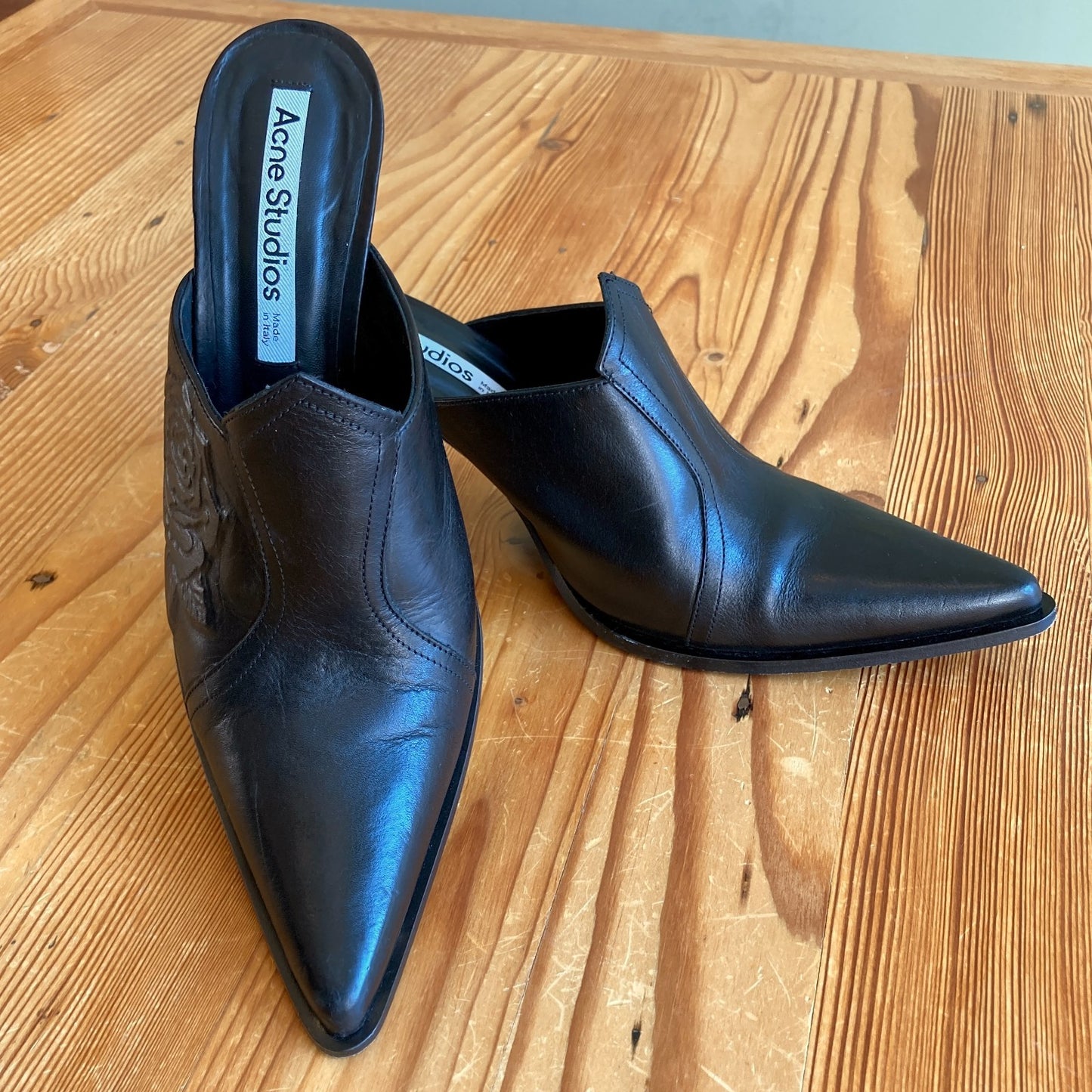 Acne Studios Black Rose Leather Mules Heels NEW w/ Box - Size 41 / 11 - 0811BN