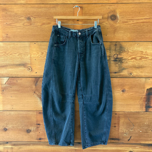 We the Free by Free People Black Wash Mid Rise Barrel Jeans - Size 25 - 1103BW