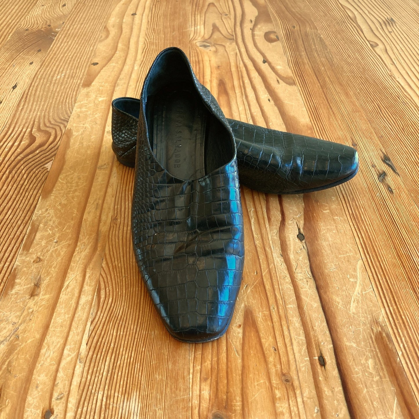 Freda Salvador Black Square Toe Croc Embossed Leather Shoes - Size 9 - 0928HF