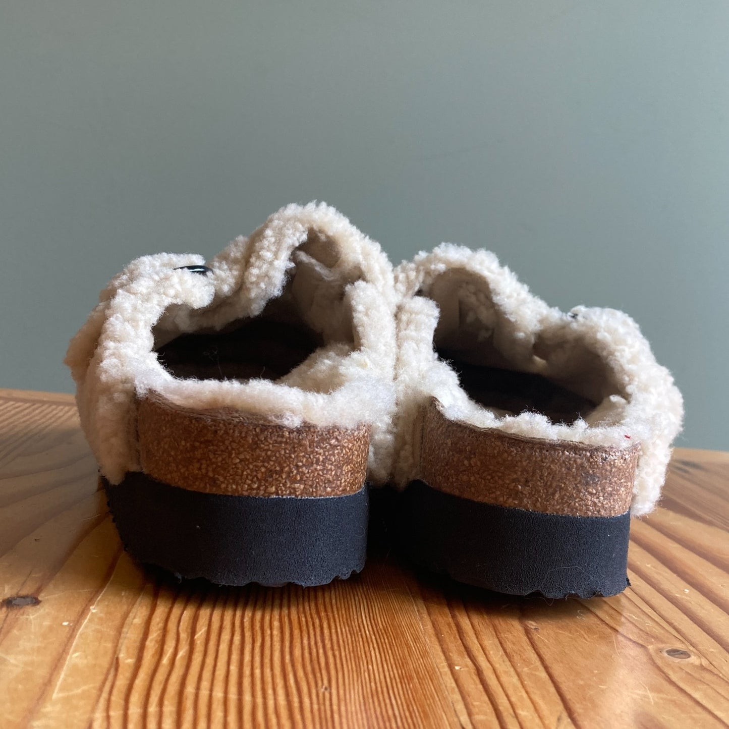 Papillio Teddy Shearling Big Buckle Boston Clogs Shoes -Sz 39 / 8 - 4427SC