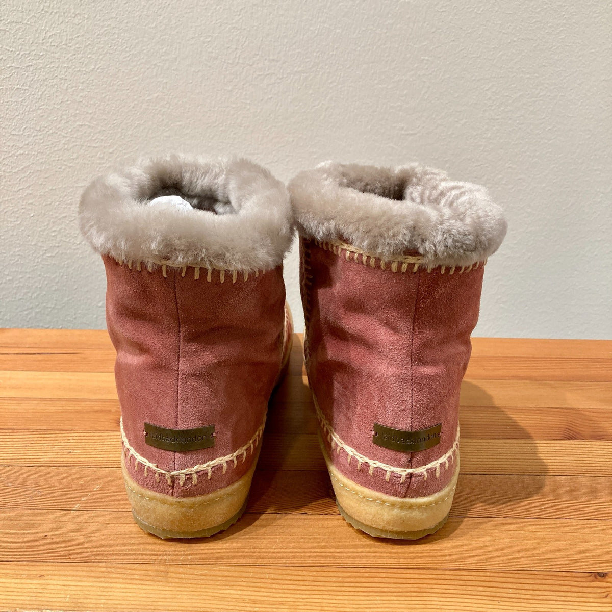Laid Back London Pink Suede Pull On Moccasin Boots - Sz 38 - NEW w/ box - 1122CT
