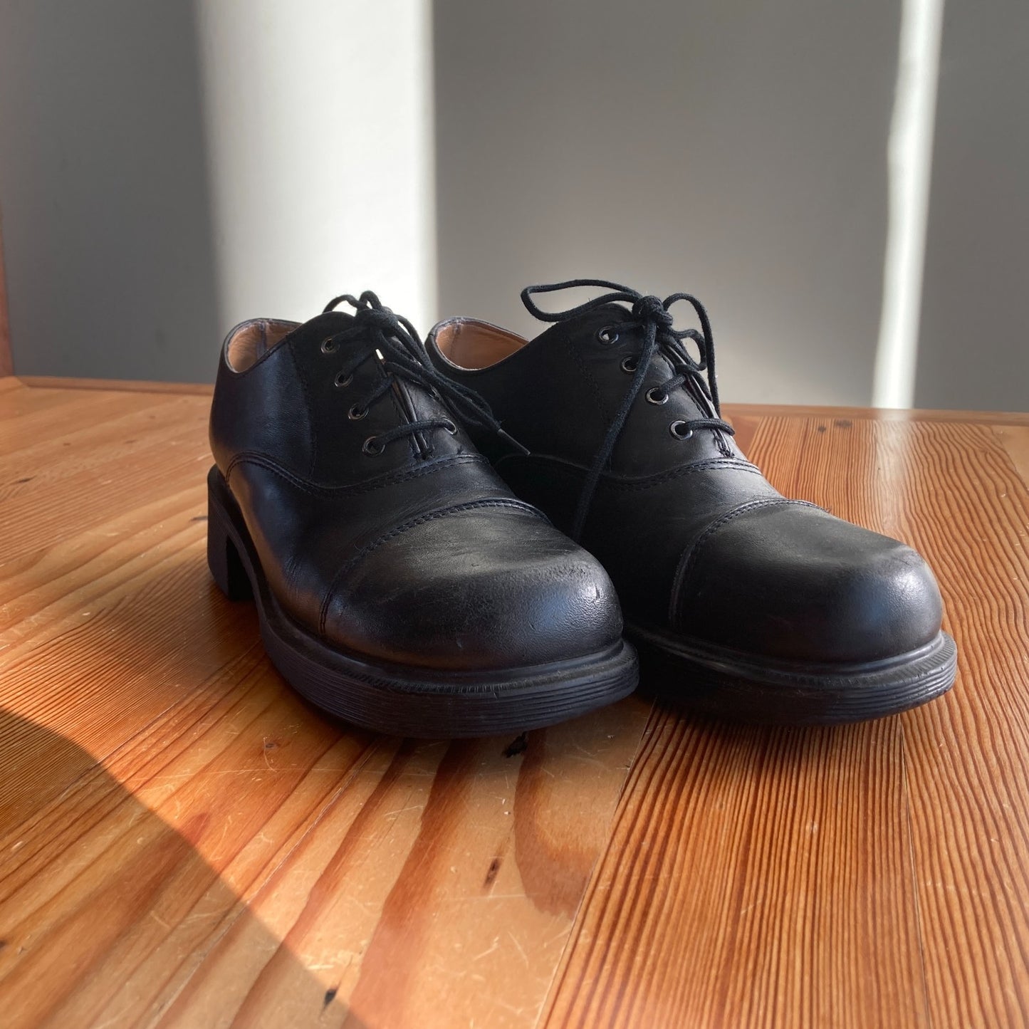 8 - Dr Martens Black Y2K 90s Made In England Chunky Platform 8671 Oxford 0609CM