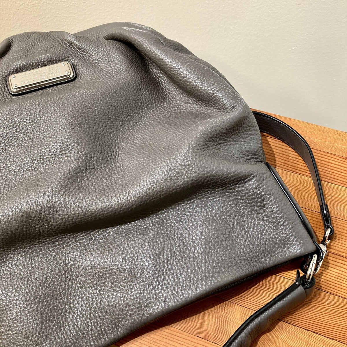 Marc by Marc Jacobs Grey Pebbled Leather Classic Q HIllier Hobo Bag - 0905SC