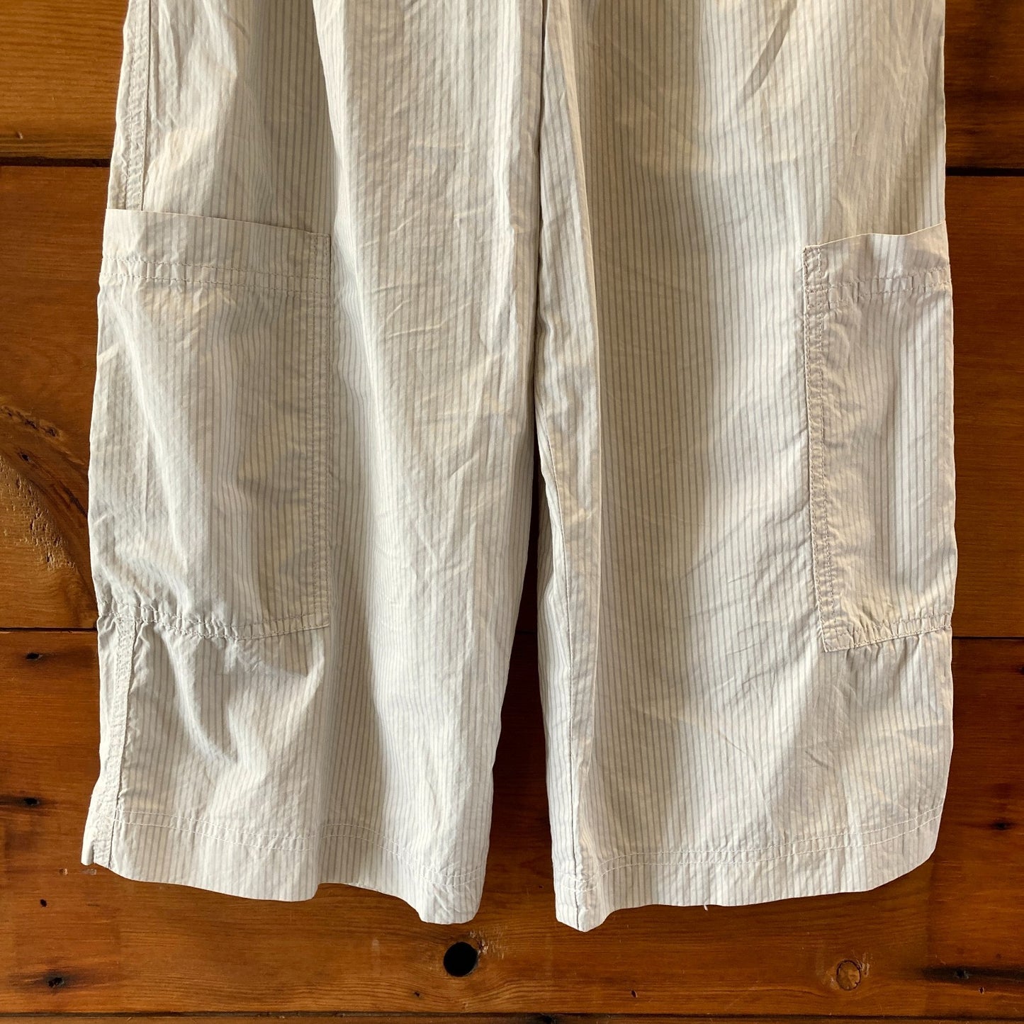 Oska White Gray Striped Balloon Cropped Barrel Leg Pants - Size 0 - 0517DS