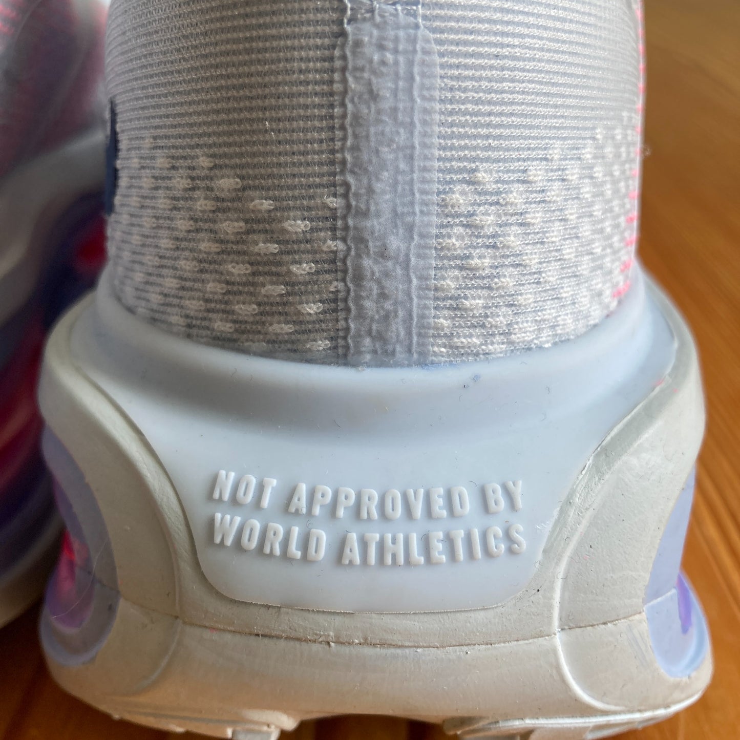 Nike Vomero Premium Blue Tint Sneakers Womens Shoes - Size 9 - 1105AR