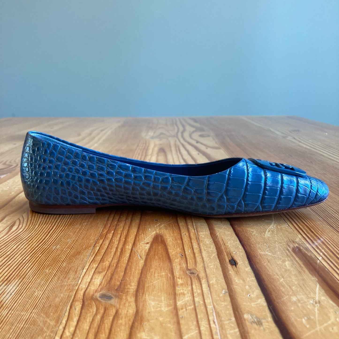 Tory Burch Blue Snake Embossed Leather Georgia Flats Shoes - Size 10 - 0206BS