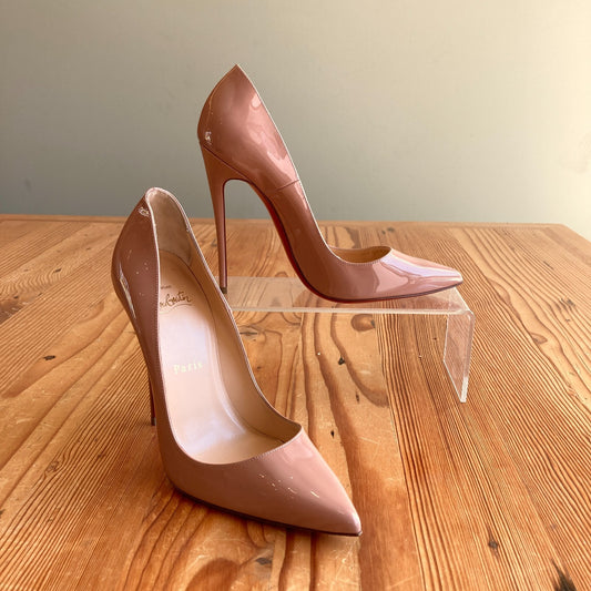 Christian Louboutin $945 Glossy Nude So Kate 120mm Heels - Size 37 / 7 - 0724ZS