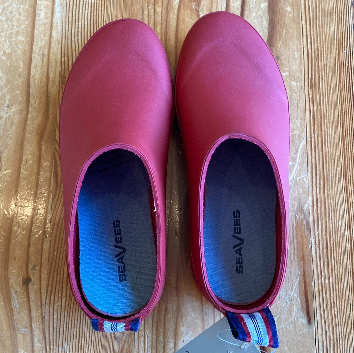 Seavees Tomato Red Rubber Bodega Clog Shoes w/ Box - Size 8 - 0415AU