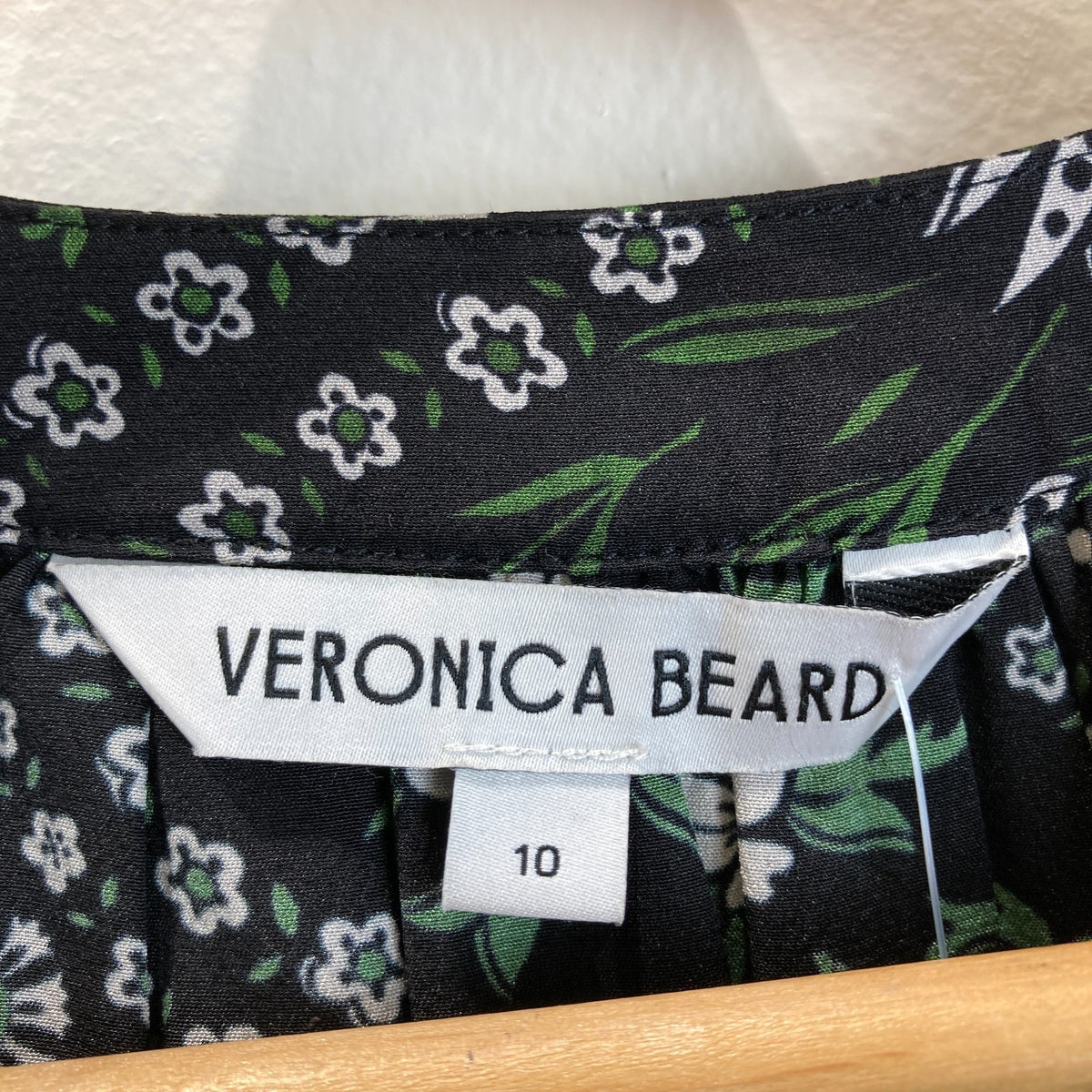 Veronica Beard Black Ashlynn Floral Printed Silk Top - Size 10 - 0930AC