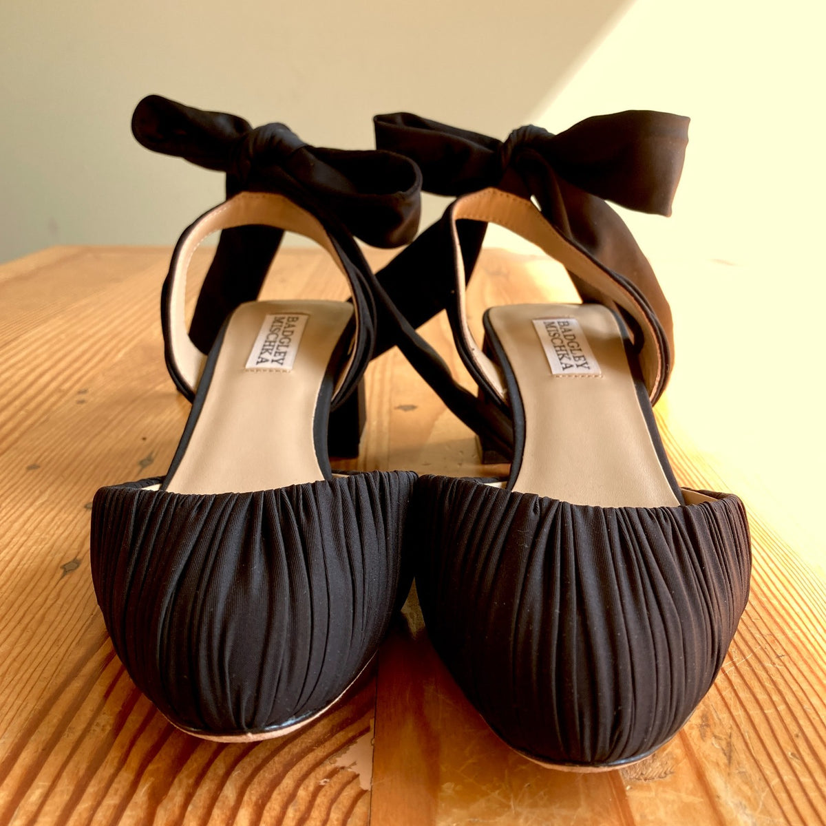 Badgley Mischka Black Pleated Ankle Tie Ofelia Heels Shoes - Size 9 - 0831HF