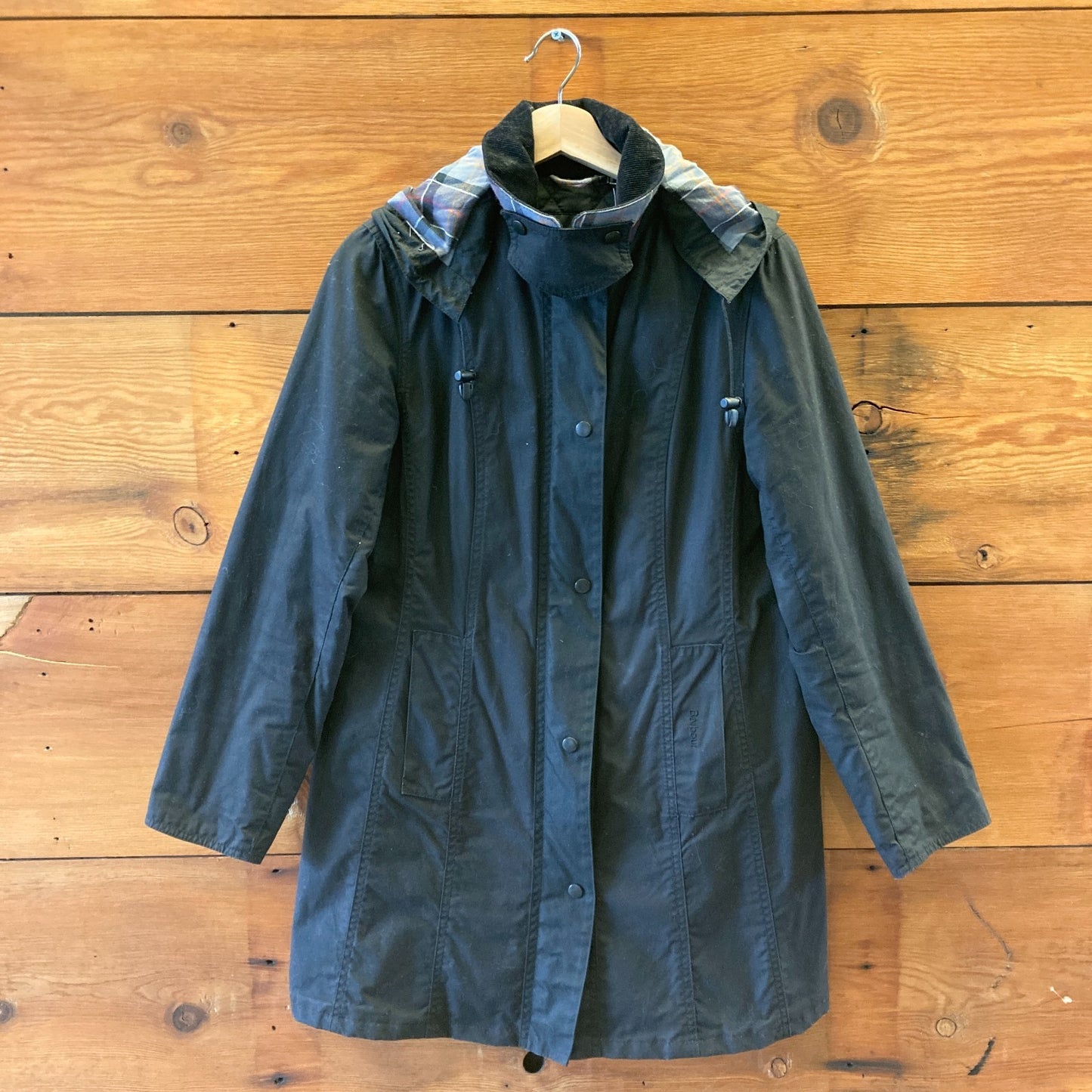 Barbour Black Waxed Cotton Insulated Hooded Women's Jacket - Size 8 - 0920PW