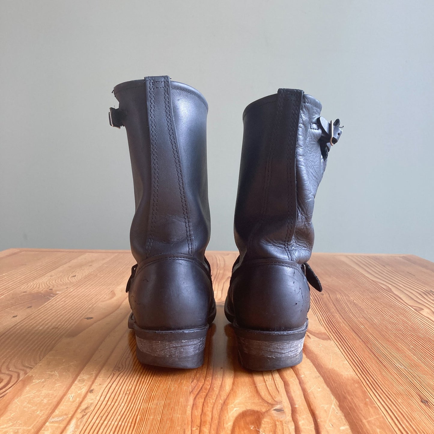 8.5 - Frye Black Leather 12R Engineer Moto Biker Mid Calf Boots 0504AK