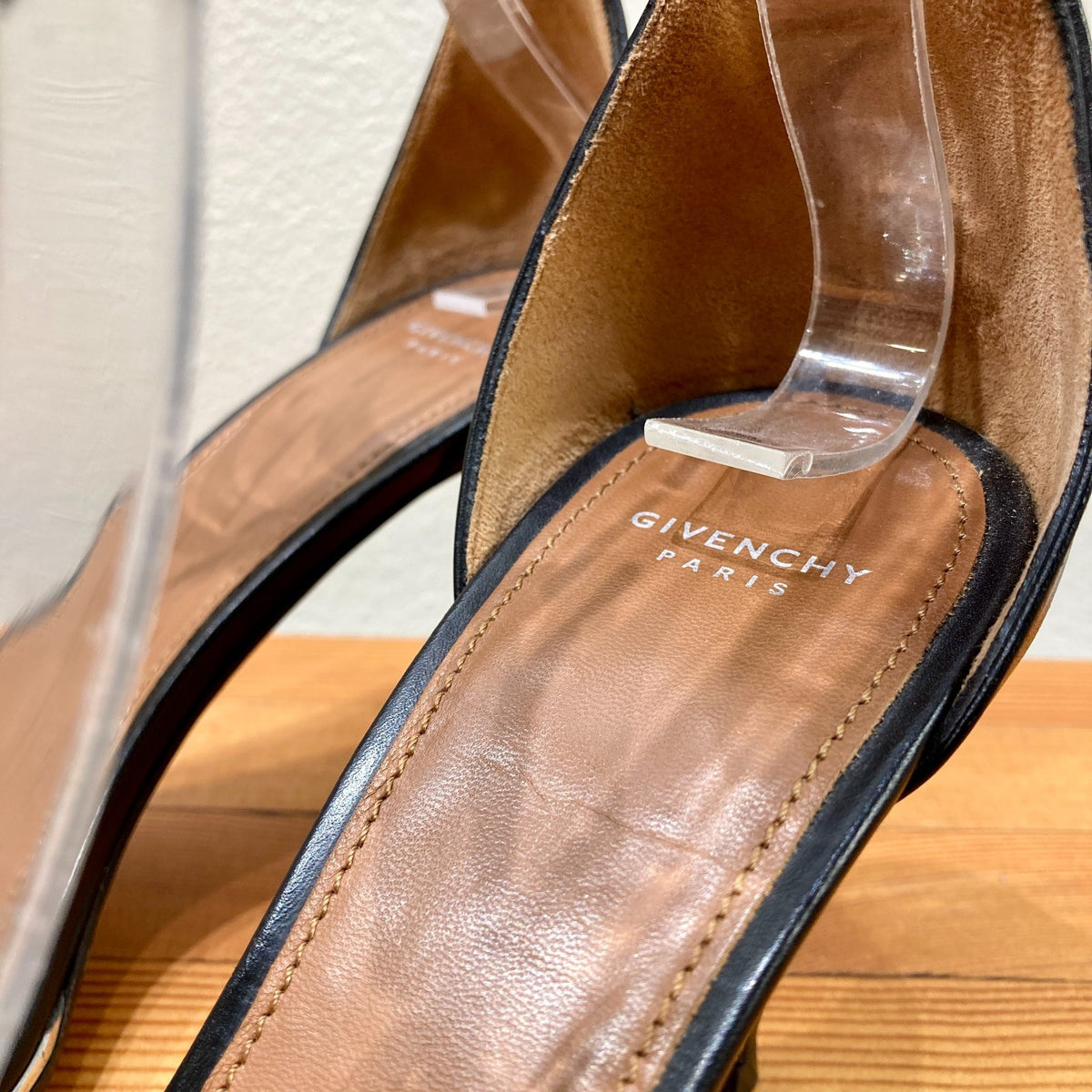 Givenchy Black Leather Ankle Strap Stiletto Heels Sandals - 37.5 / 7 - 0129LH