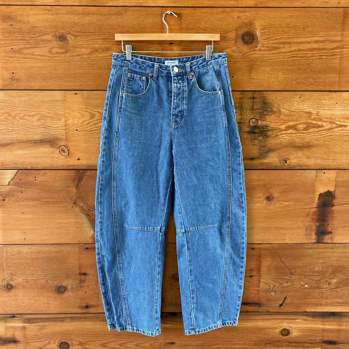 Parke Medium Wash Button Fly Horseshoe Barrel Leg Jeans - Size 27 - 0815JF