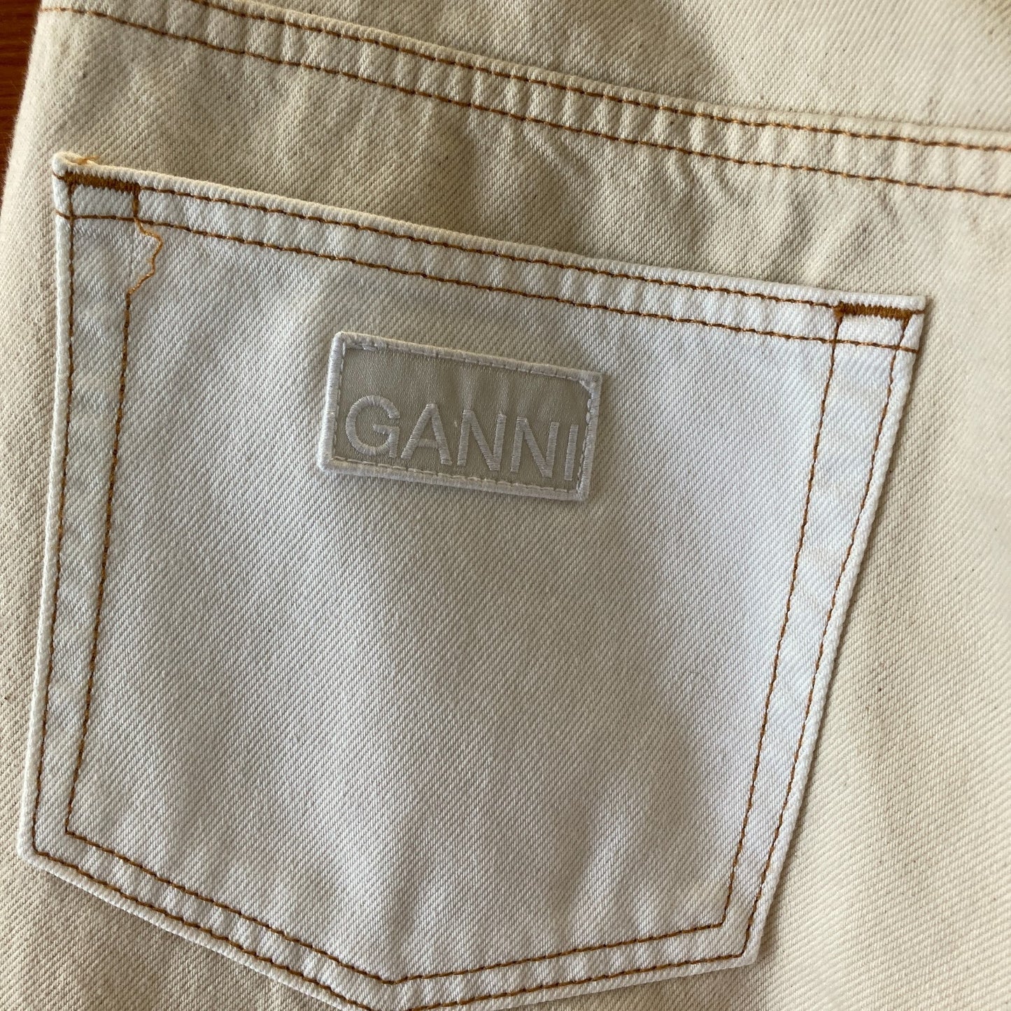 Ganni Ecru Denim Angi Egret Wide Leg Cargo Pants - Size 29 - 0204MP