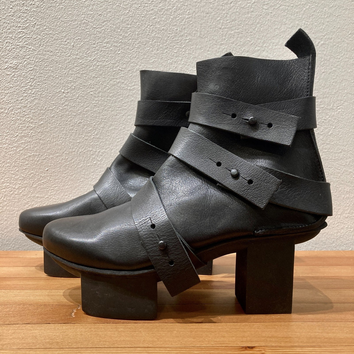 Trippen $495 Black Happy Free 3 Strap Boots - Size 38 / 8 - NEW w/ Box - 1122CT
