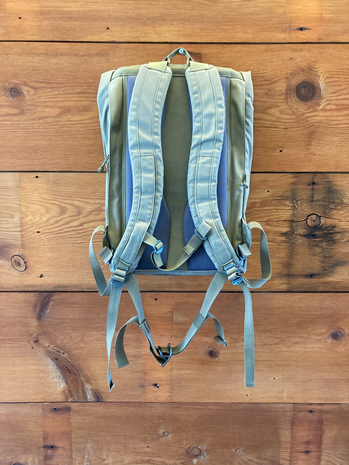 Millican Green Smith The Roll Pack 18 Backpack Laptop Bag - 1121KC