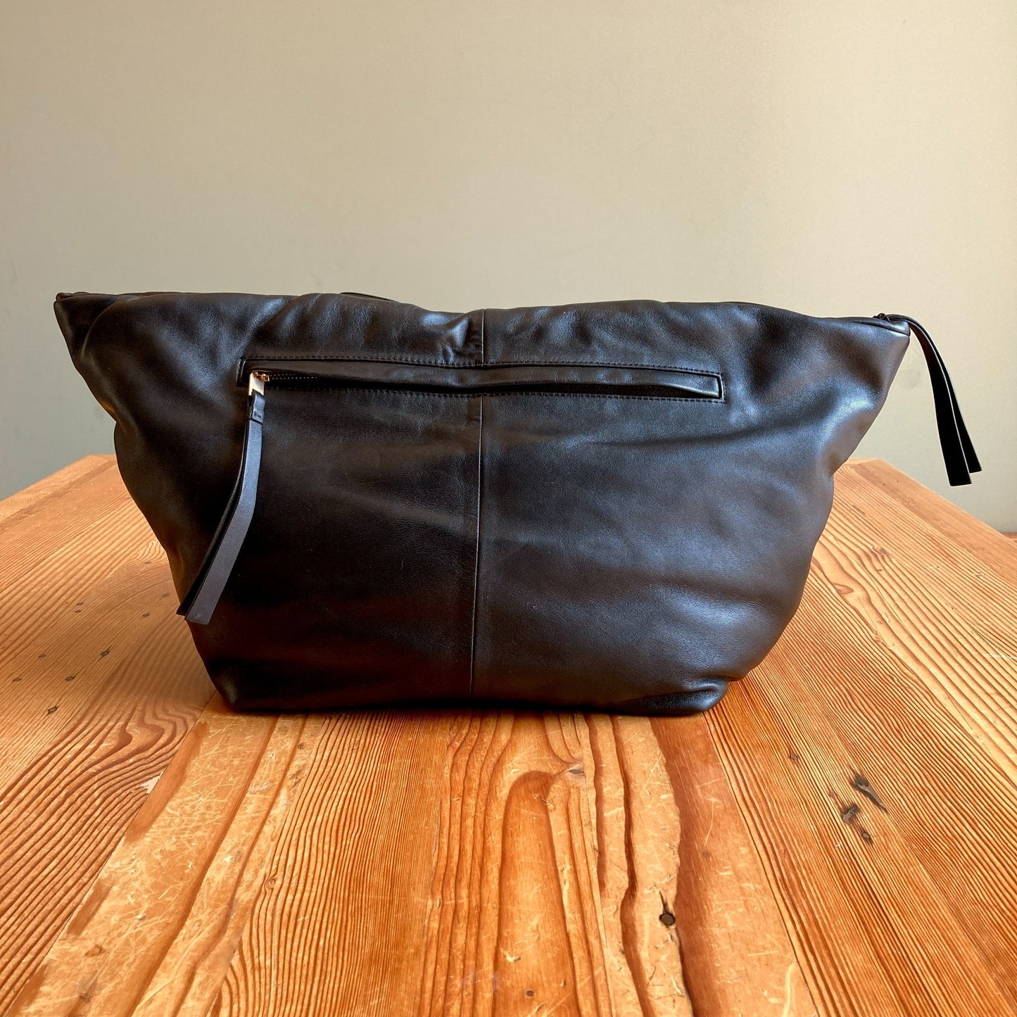 AllSaints Black Leather Spacious Lined Aika Puffer Tote Bag Purse - 0708LG