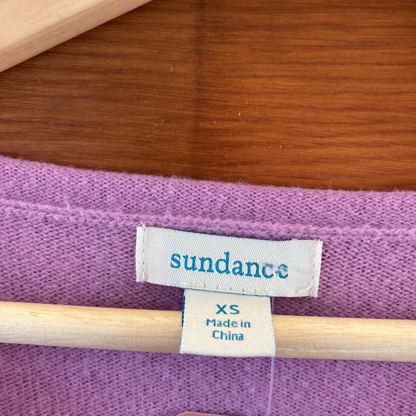 XS - Sundance Catalog Pink V-Neck Pullover 100% Cashmere Sweater 0705PE