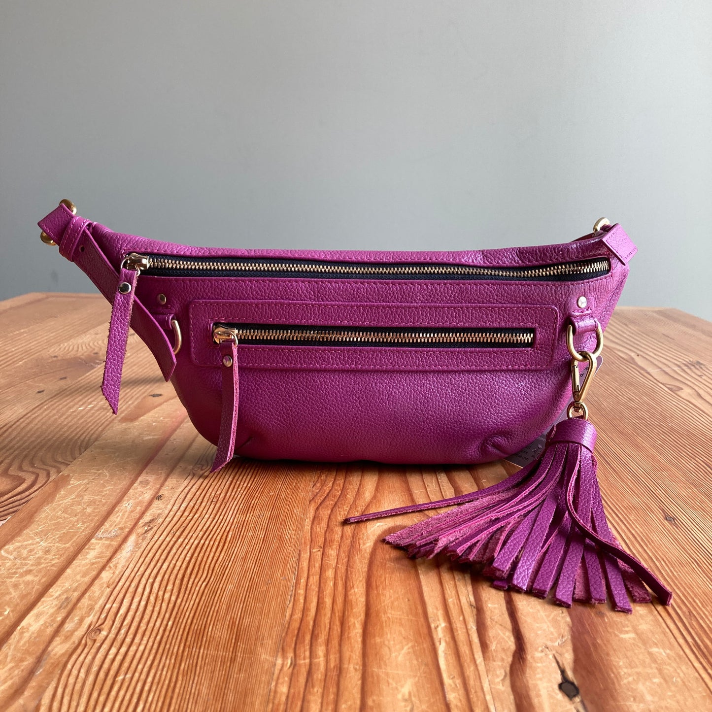 TAH $385 Portland Owned Purple Leather Nomad Fanny Pack Purse - 0424FB