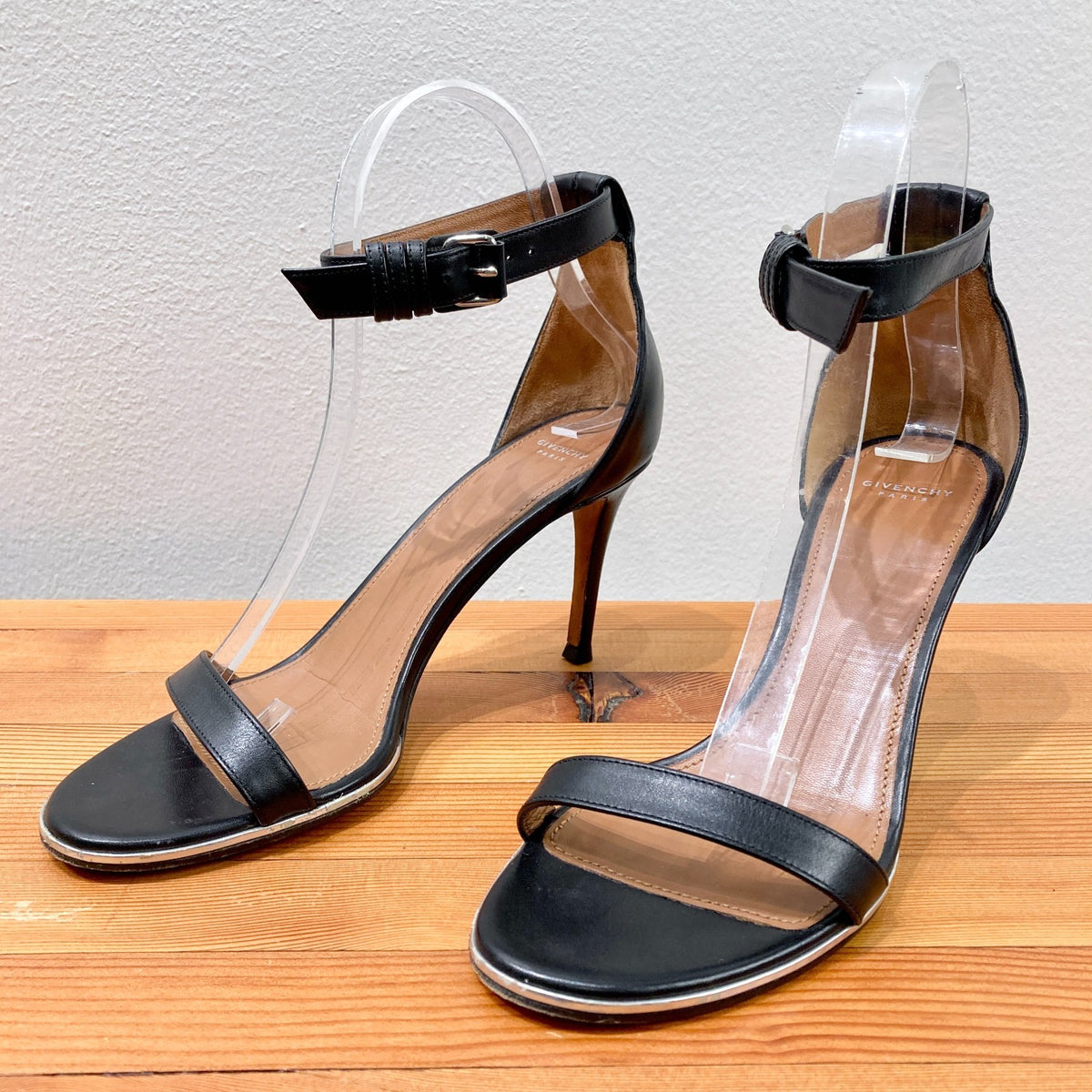 Givenchy Black Leather Ankle Strap Stiletto Heels Sandals - 37.5 / 7 - 0129LH