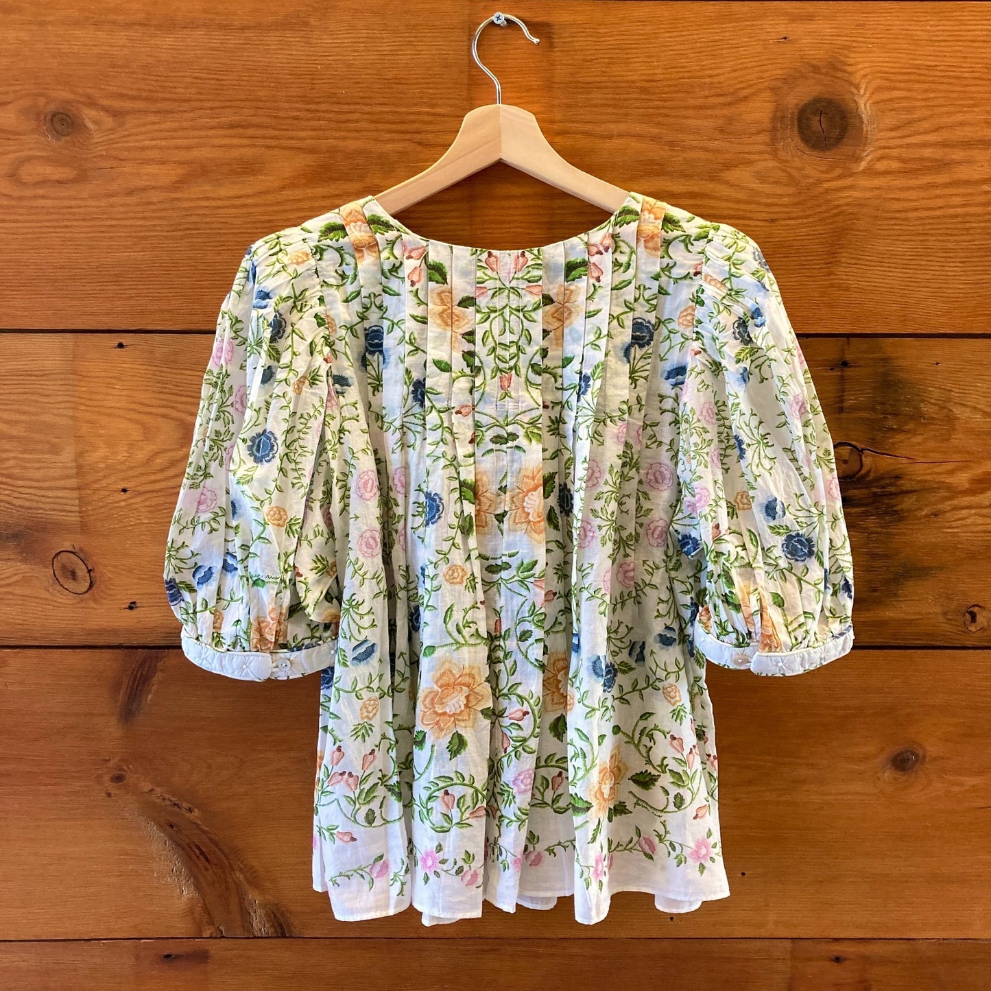 Farm Rio $190 Floral Bead Patterned Folk Blouse Top - Size L - NEW - 0206BS