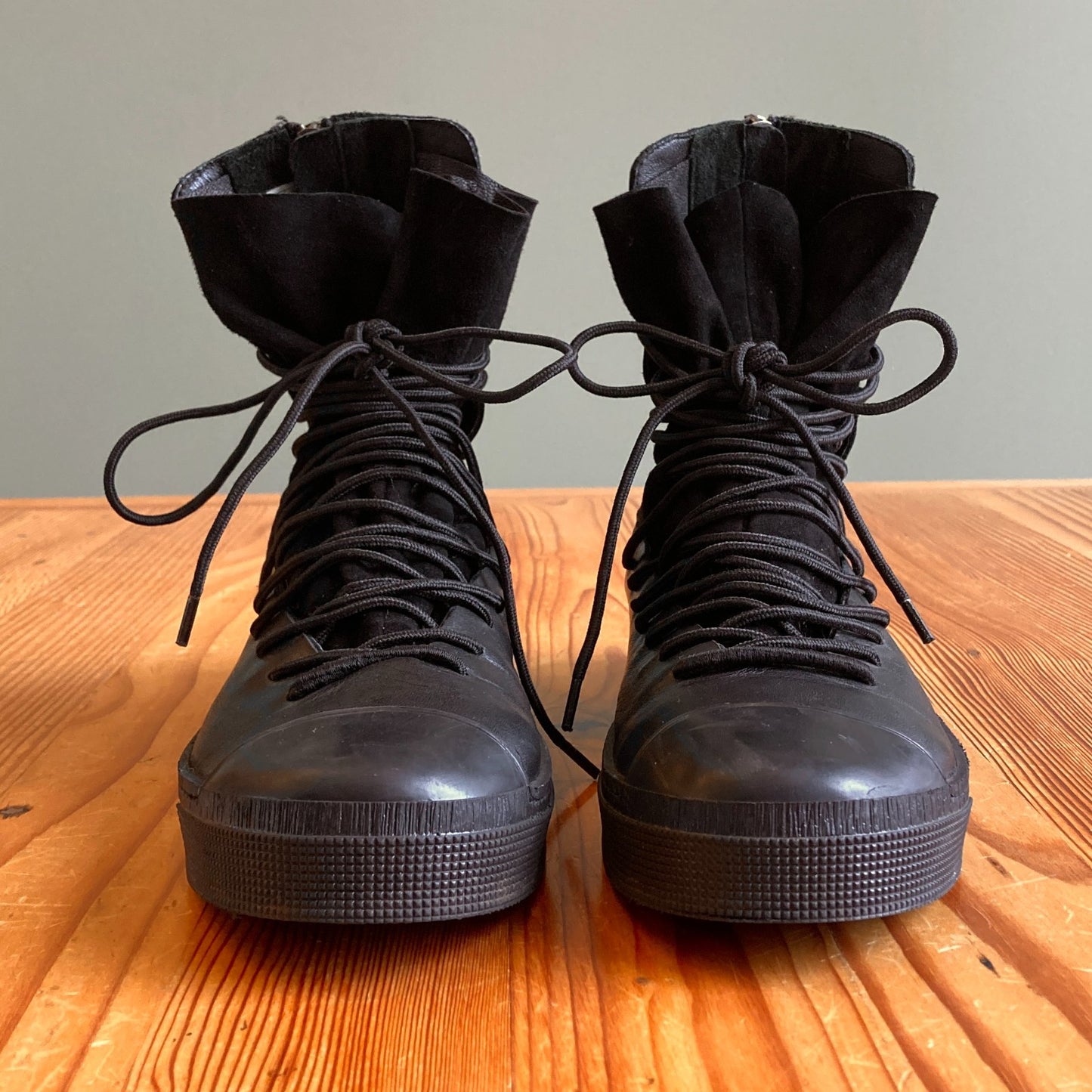 40 - Marcella New York Black Leather Lace Up Alicia Sneaker Boots 0313AH