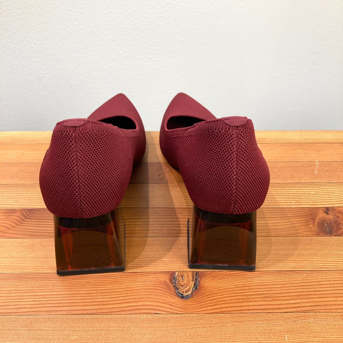 Vivaia Burgundy Block Heel Pointed Toe Aria Heels Shoes - Sz 37.5 / 7 - 0814JF