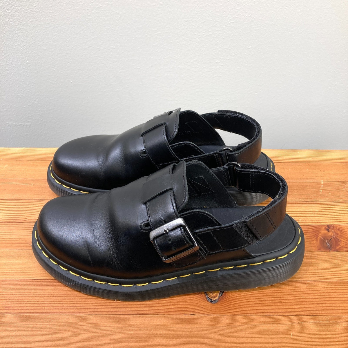 Dr Martens Black Smooth Leather Jorge II Slingback Mules Shoes - Size 8 - 0102ST