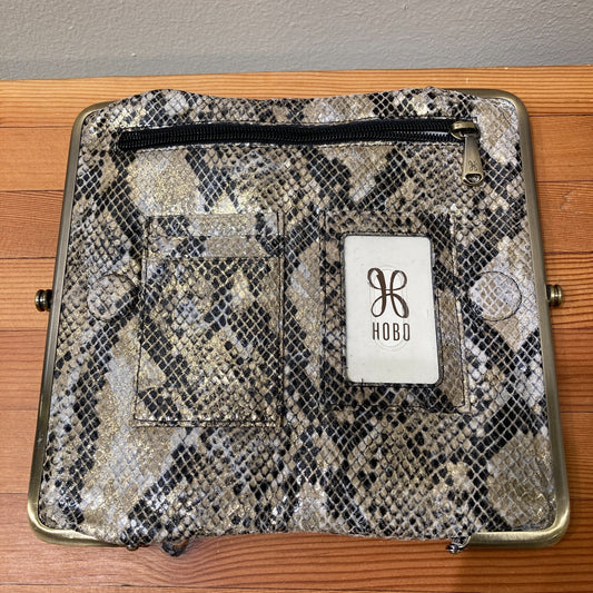 Hobo International $138 Liquid Snake Pattern Lauren Wallet EUC - 0916KJ