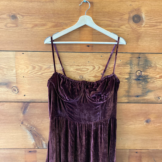 12 - Reformation Prune NEW Underwire Smocked Inessa Velvet Dress 0306CH