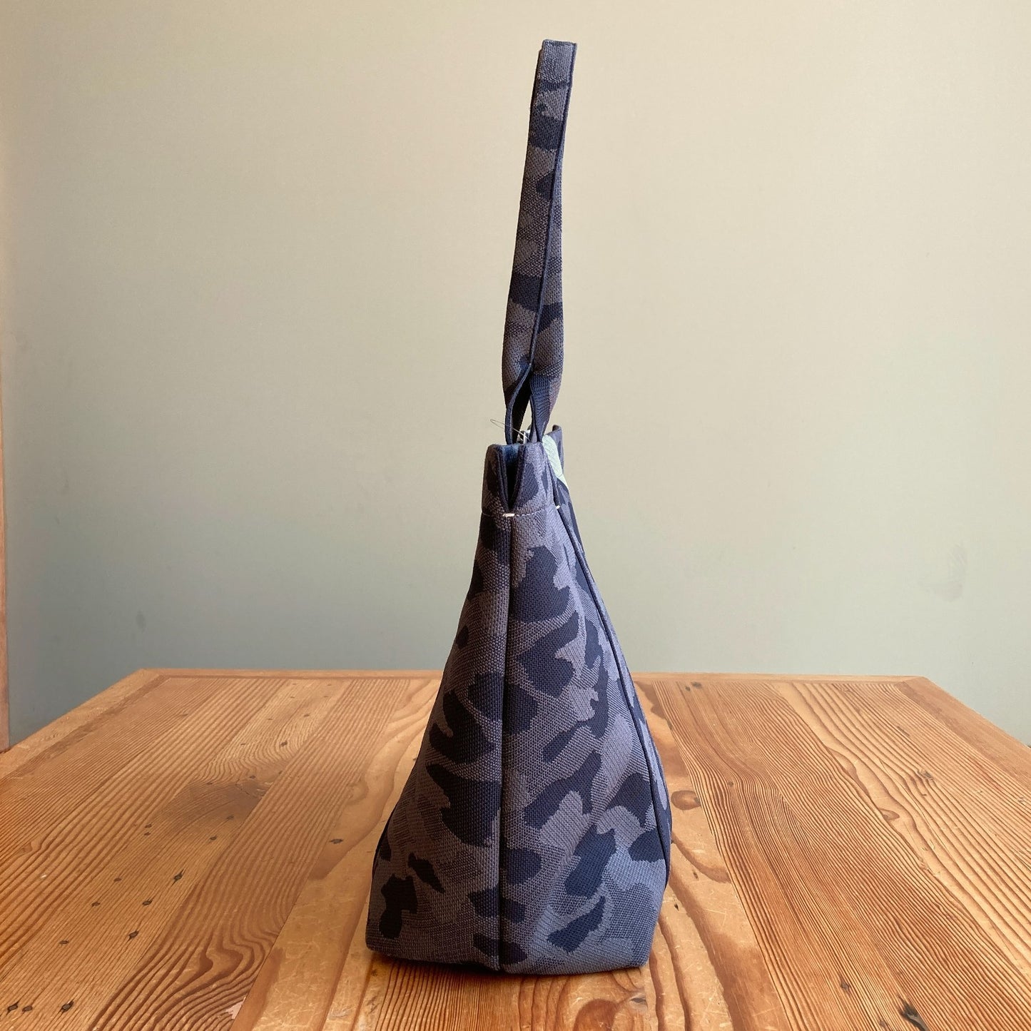 Rothy's Gray Camo Patterned The Essential Large Tote Bag - 0428LR