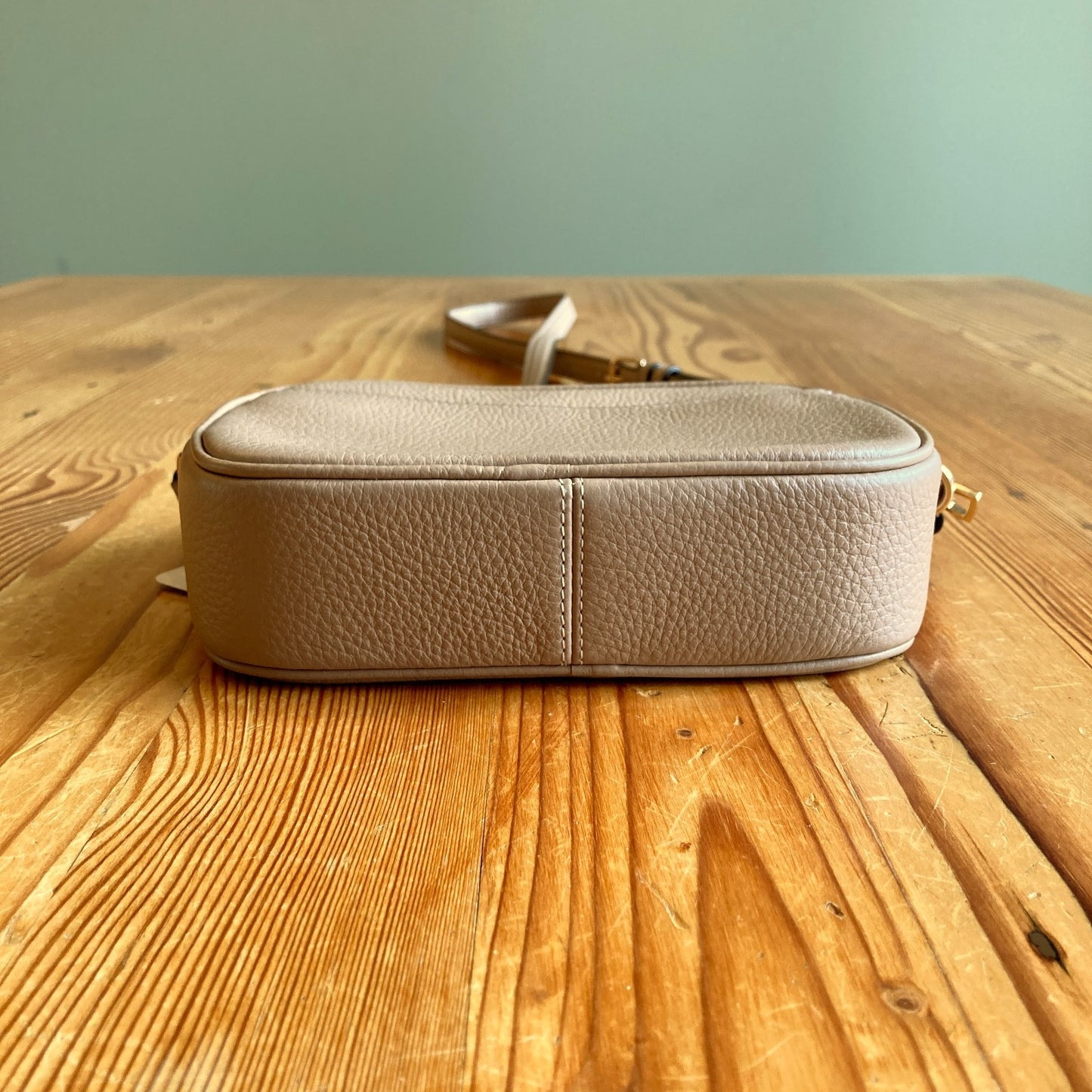 Coach Beige Pebbled Leather Crossbody Zip Top Mini Jamie Camera Bag - 0422MH