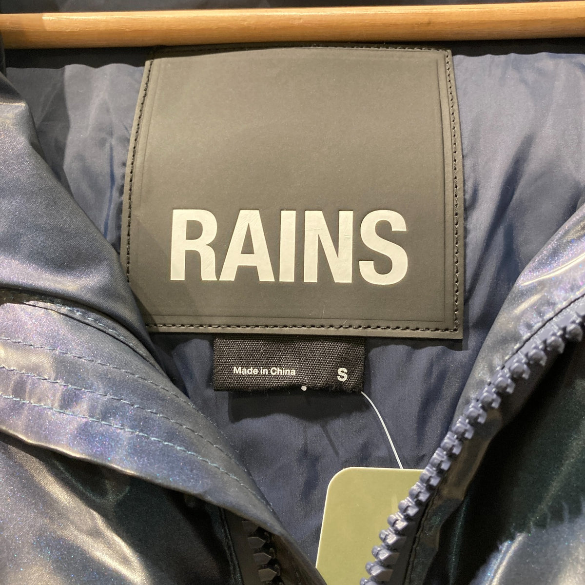 Rains Blue Alta Short Hooded Puffer Spill Winter Jacket - Size S - 1122KP